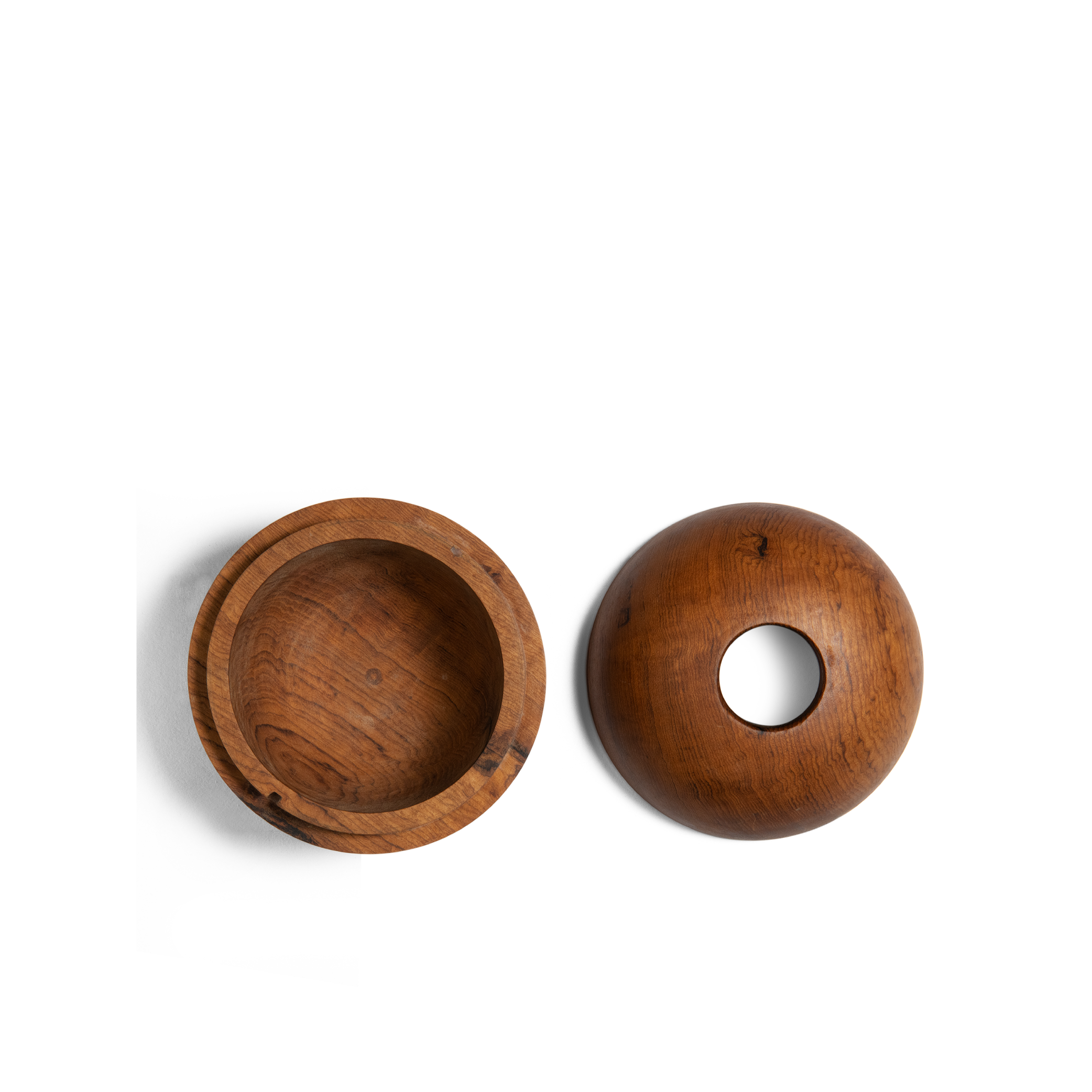 The Ovoid Keeper / mid tone wood