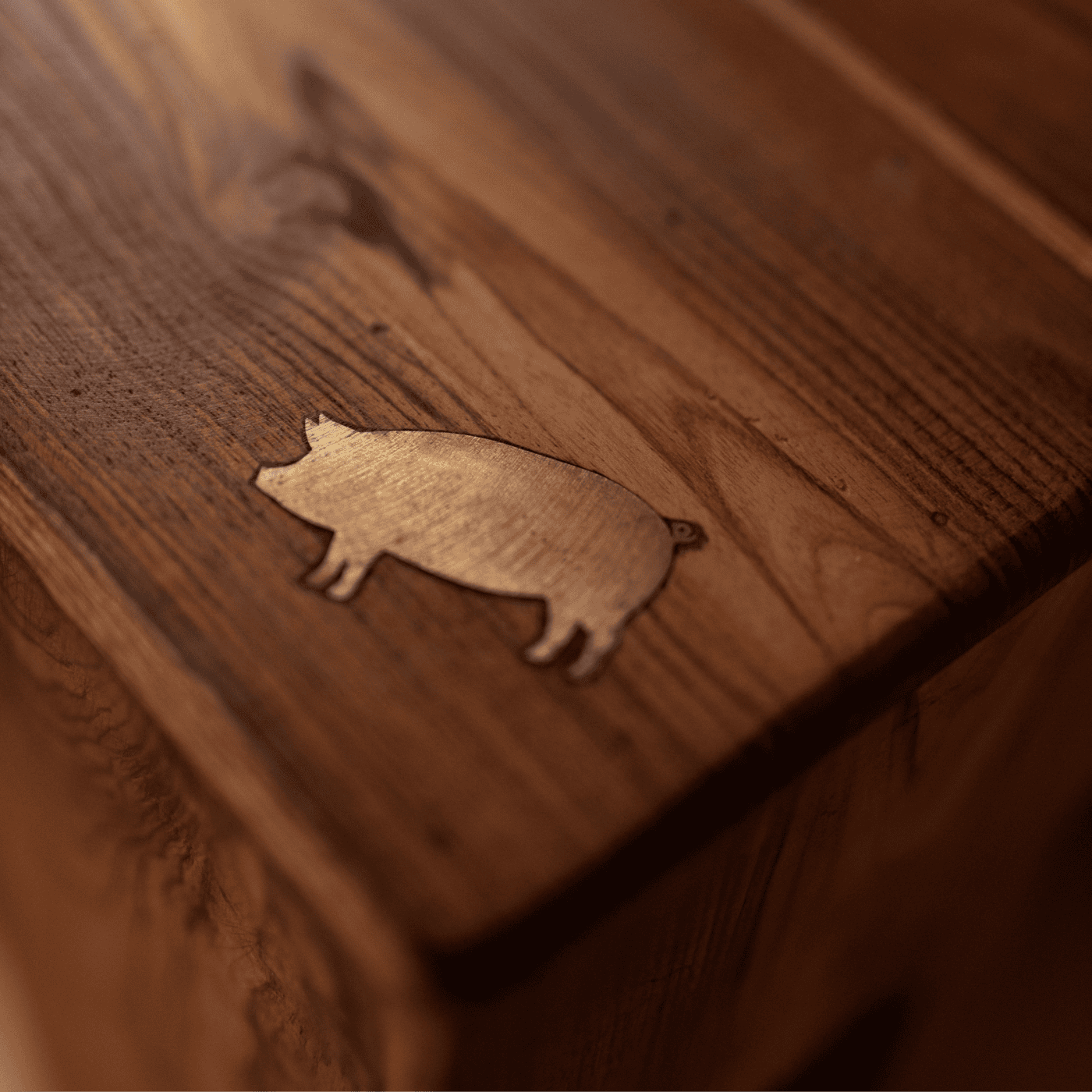 Akeru chair