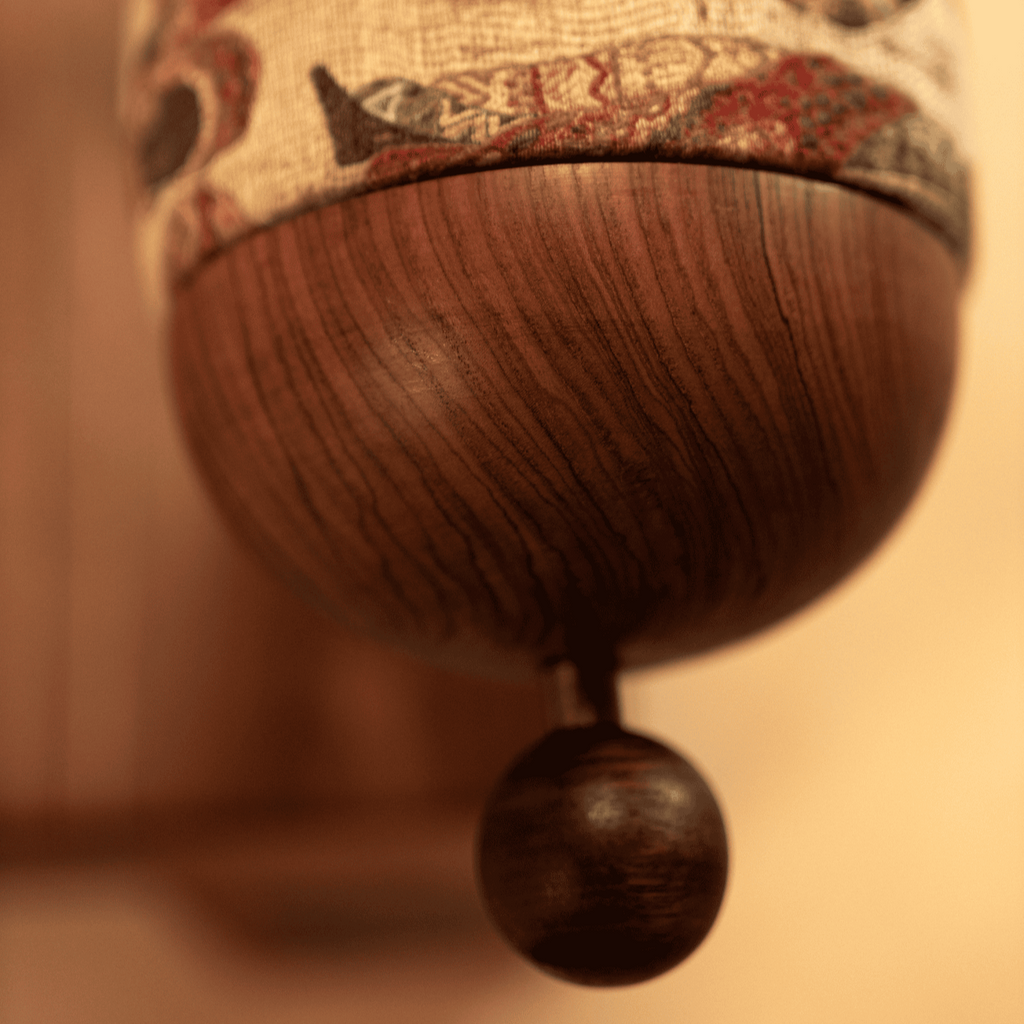 Akeru chair