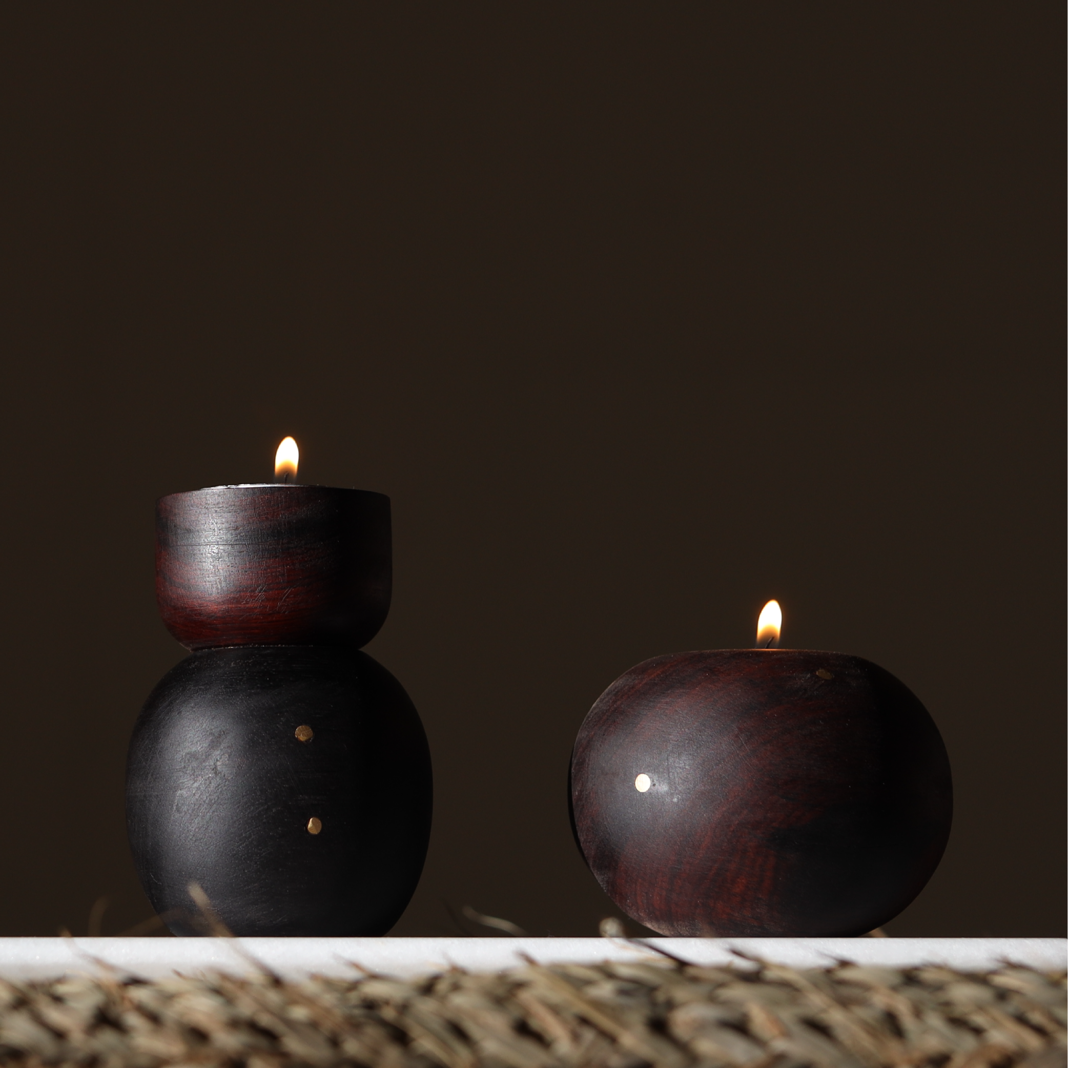 The Attakai tealight holders / set of 2 / dark tone