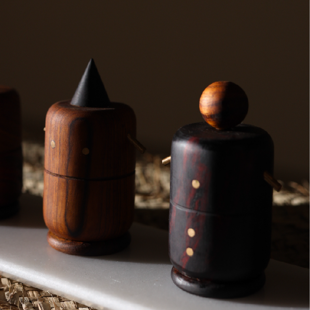 The Tsuki Miniatures / set of 2